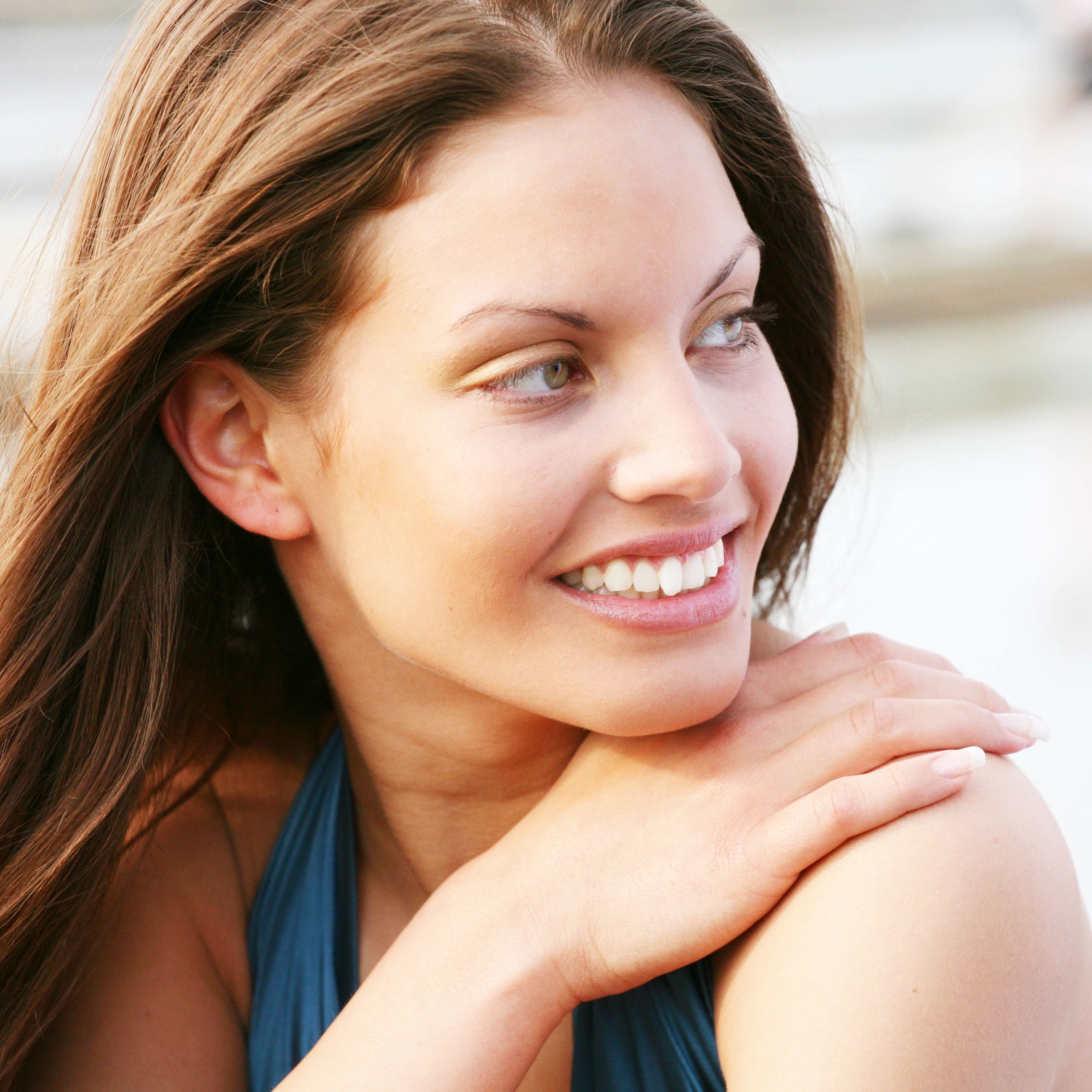Portrait of a smiling woman